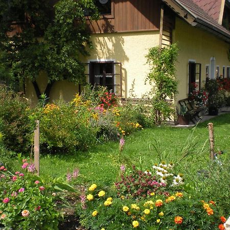Ferienwohnung Jaga Rattendorf エクステリア 写真